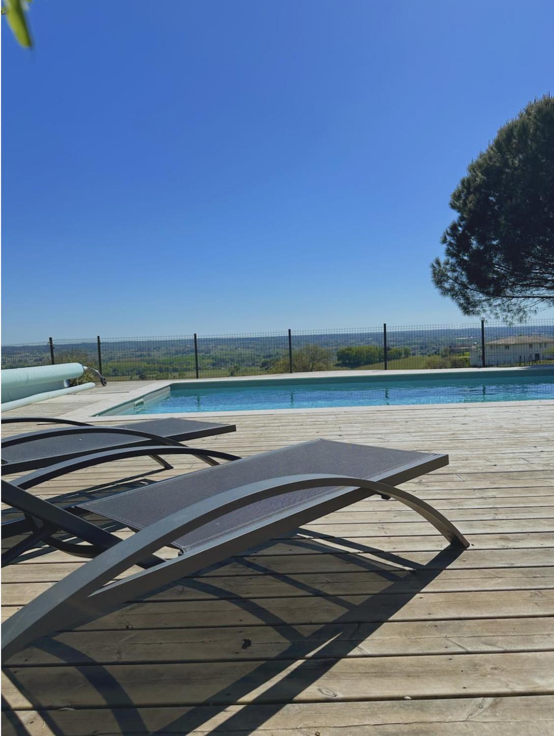 Elegance Et Charme Au Coeur Des Vignes - Piscine Et Decoration Artisanale Villa Le Pian-sur-Garonne Exterior photo